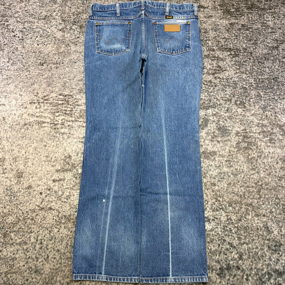 VTG 90s Wrangler Jeans Bootcut Mens 34x31 Faded Blue Denim Cowboy Avant Garde